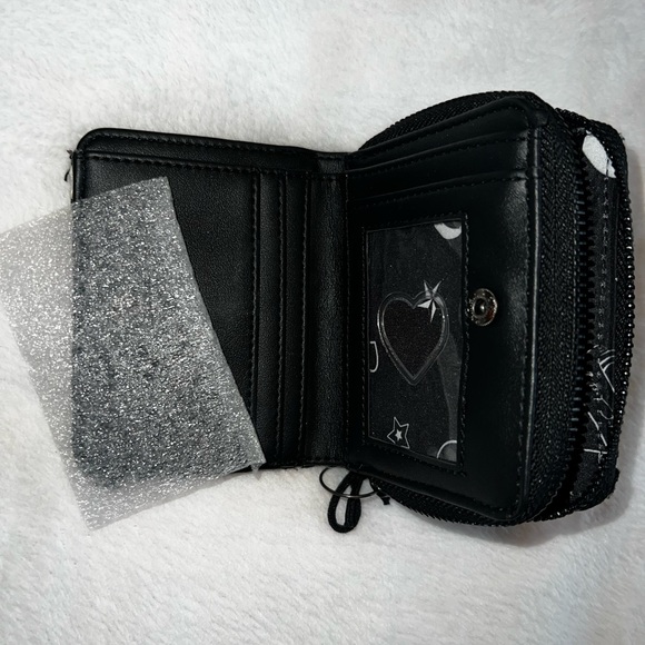 Betsey Johnson Zip Around Houndstooth Wallet - NEW - Picture 4 of 4